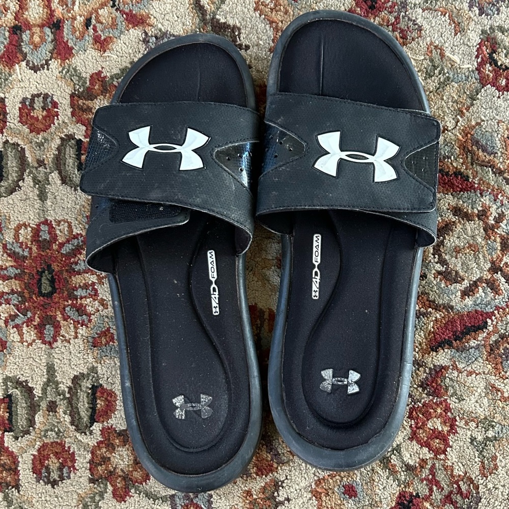 Under Armour Men's Ignite Foam Slide Lightweight Sandal